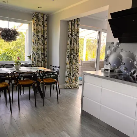 The Lilihill House Jezioro, Sauna, Balii, Szabruk