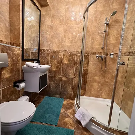 The Lilihill House Jezioro, Sauna, Balii, * Szabruk