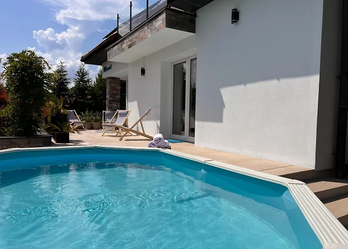 The Lilihill House Jezioro, Sauna, Balii, Holiday home Szabruk