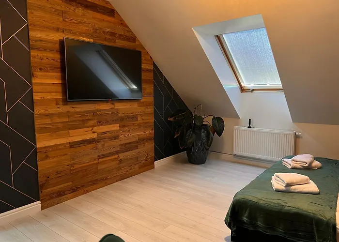 The Lilihill House Jezioro, Sauna, Balii, * Szabruk